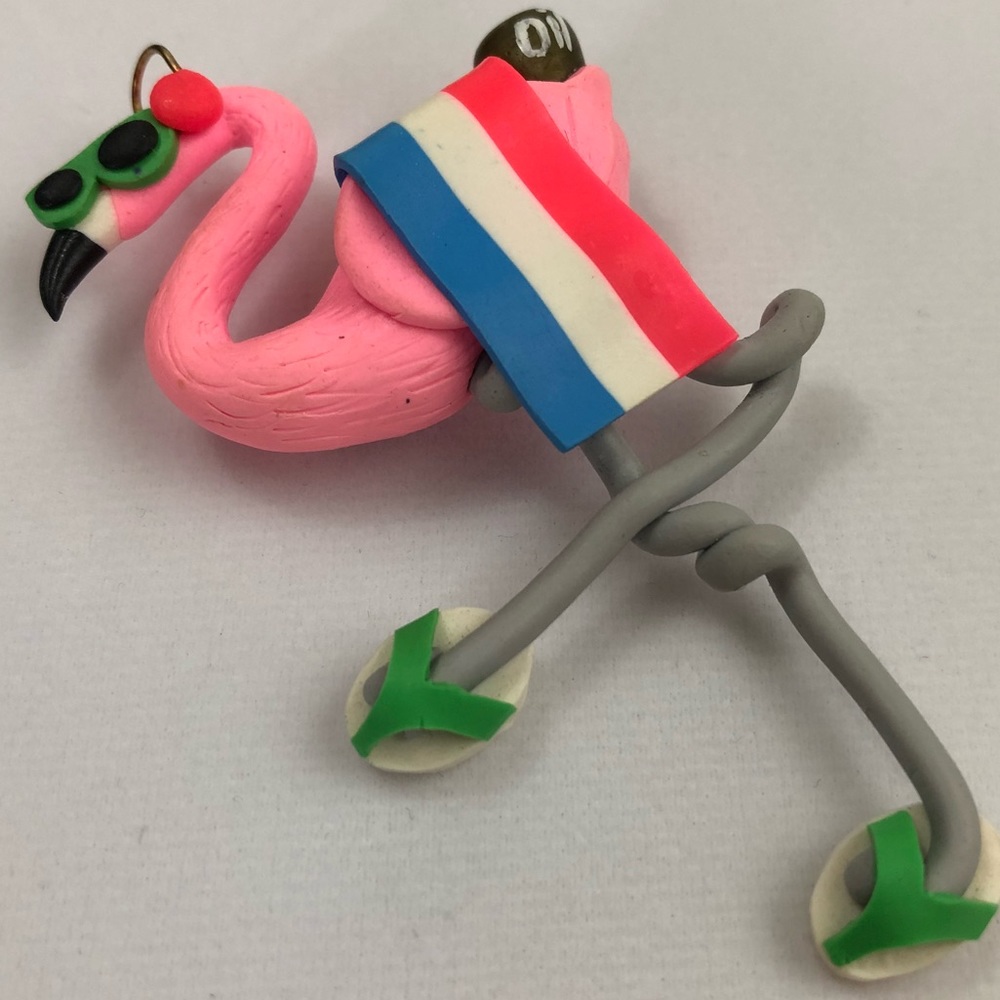 Vintage Clay flamingo pin.